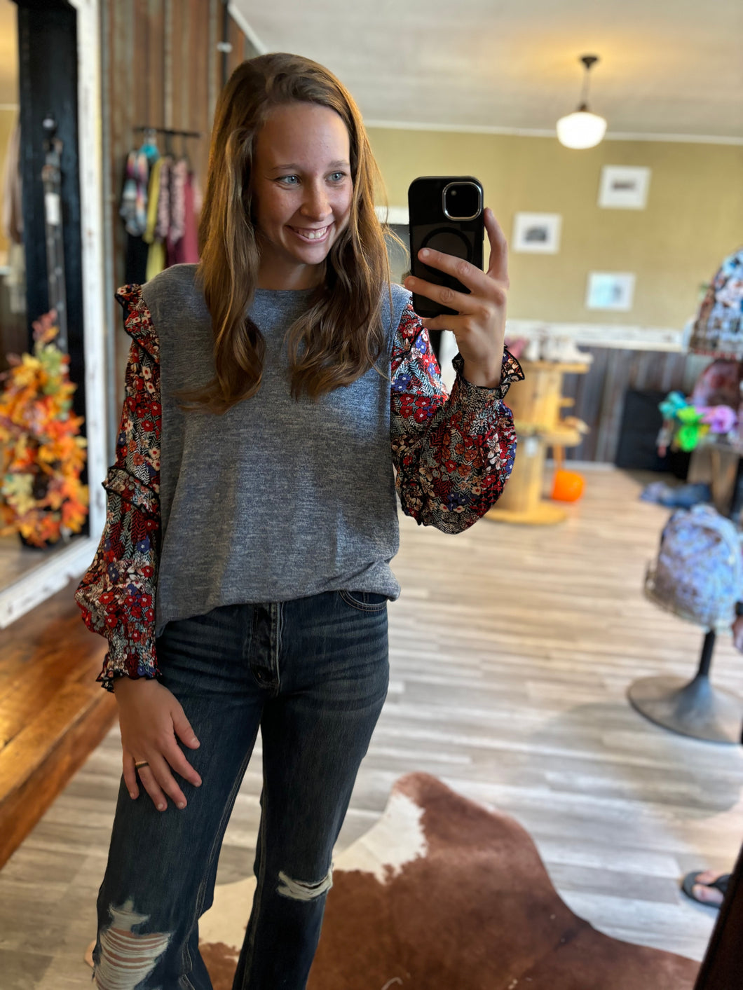 Grey Floral Sleeve Top