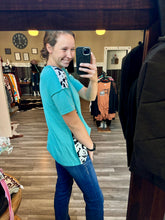 Load image into Gallery viewer, Blue &amp; Cow Print Top
