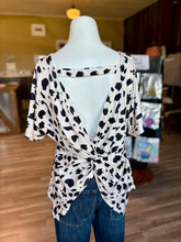 Load image into Gallery viewer, Cut Out Cheetah Top
