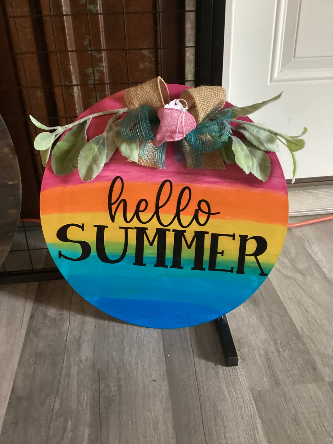 Booth #3 Hello Summer Round Sign