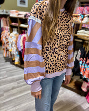 Load image into Gallery viewer, Purple Leopard Sweatshirt
