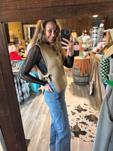 Load image into Gallery viewer, Side Tie Sweater Vest
