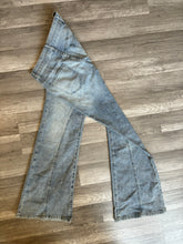 Load image into Gallery viewer, Wide Leg Long Jeans
