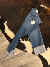 Load image into Gallery viewer, Cuffed Wide Leg Jeans
