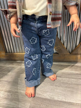 Load image into Gallery viewer, Kid Blue Jeans
