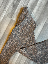 Load image into Gallery viewer, Leopard Jeans
