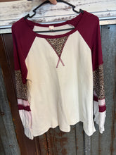 Load image into Gallery viewer, Cheetah Long Sleeve Large- DEFECTIVE
