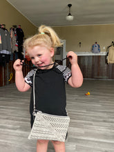 Load image into Gallery viewer, Simple Black Dress
