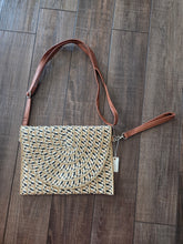 Load image into Gallery viewer, Woven Clutch
